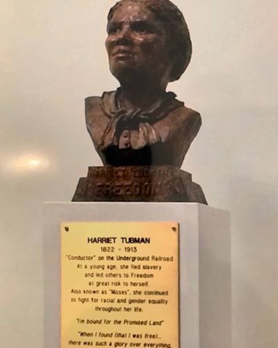 Photo of the Harriet Tubman maquette.